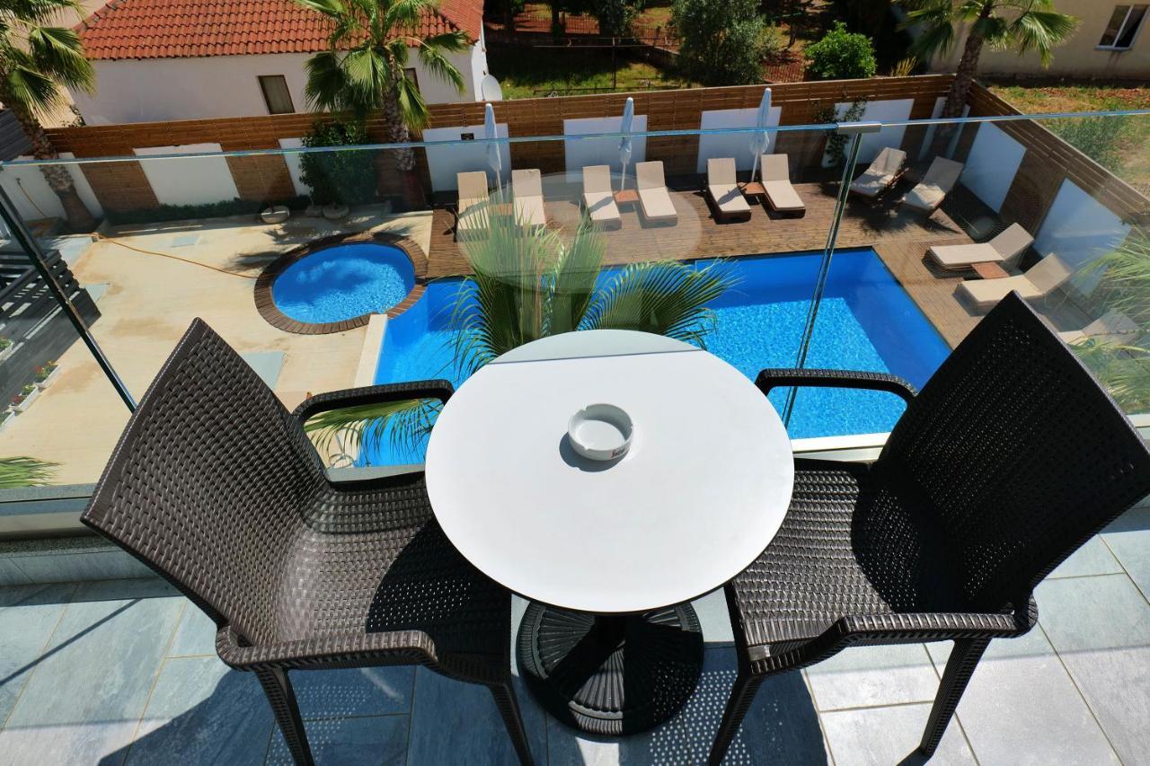 Kuburi Hotel Ksamil Luaran gambar