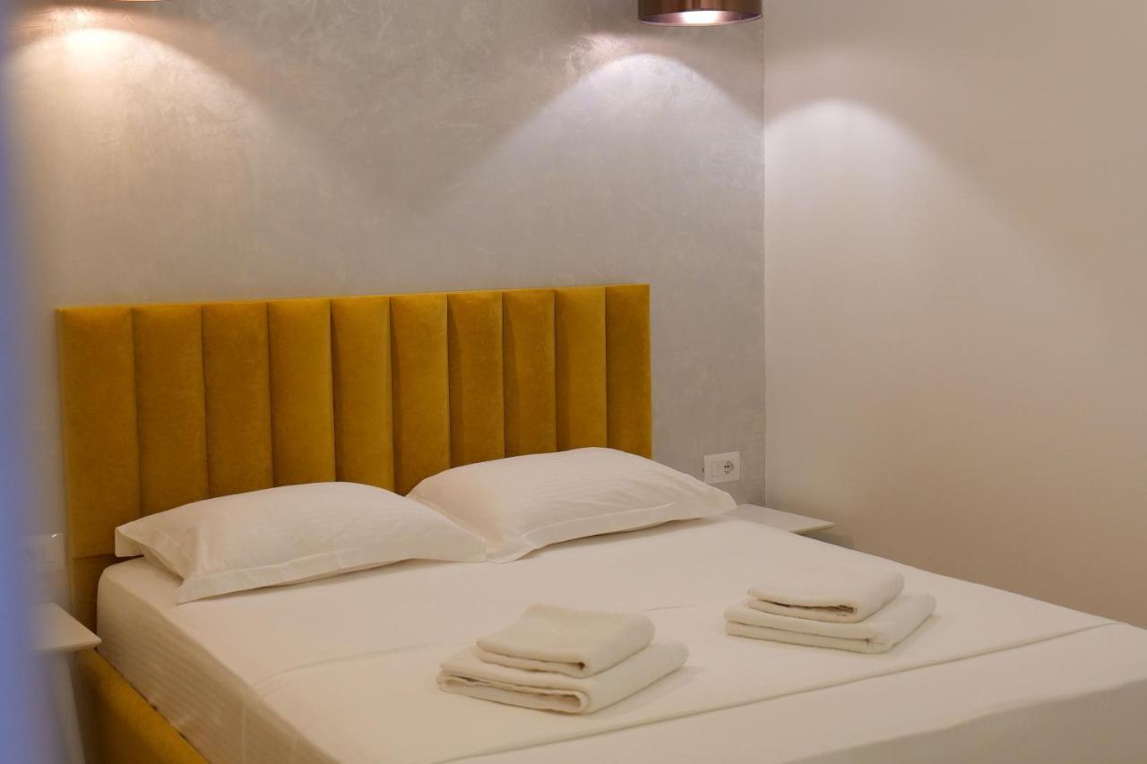 Kuburi Hotel Ksamil Luaran gambar